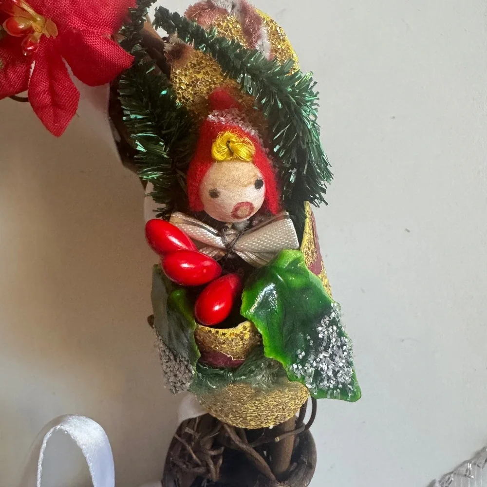Vintage Christmas Wreath Spun Cotton Figures Japan Glitter elves 7 inch 1960's